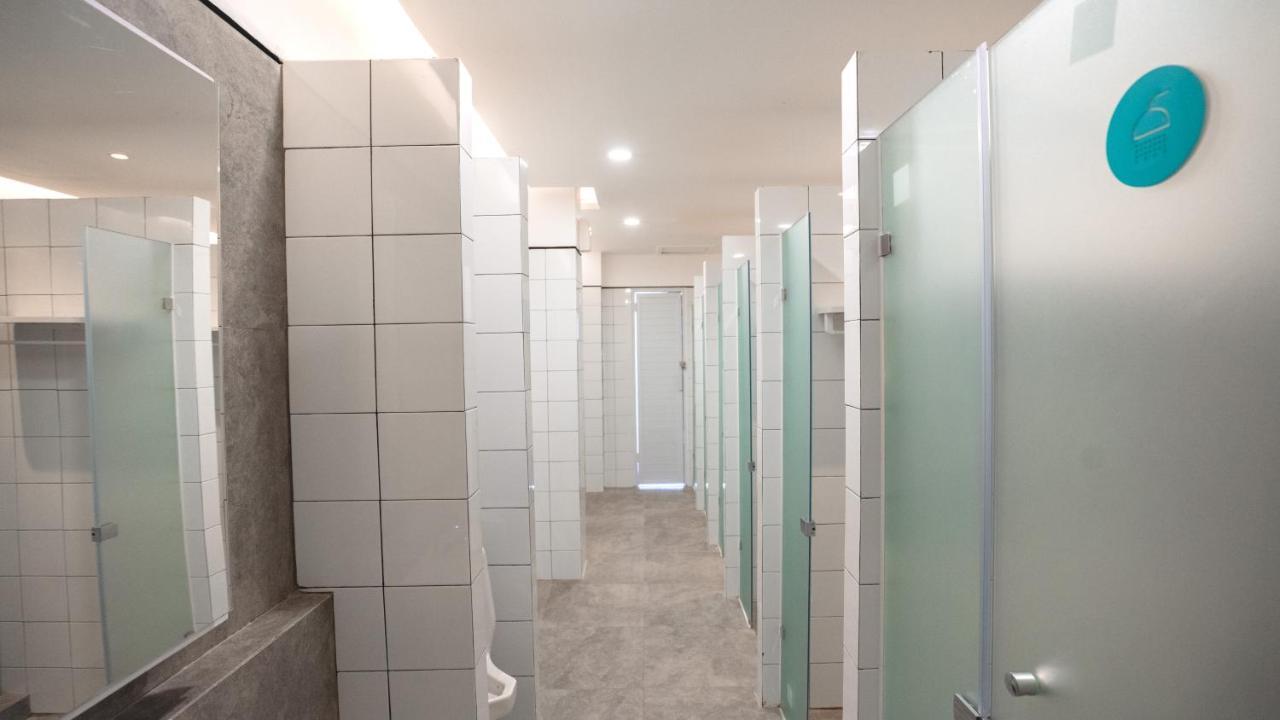 Hotel Bobopod Malioboro, Jogyakarta Zewnętrze zdjęcie